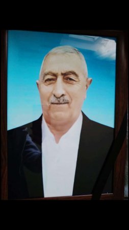 Yazıçı, şair Natiq Əlisoyun həyatında ağır itki üz verib. Bu mənim üçün gözlənilməz oldu... Yazıçı, şair Natiq Əlisoyun həyatında ağır itki üz verib. Bu mənim üçün gözlənilməz oldu...