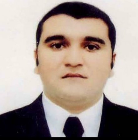 Yazıçı, bəstəkar Elnur Baxış Vüqar Əhmədi ciddi tənqid edib.