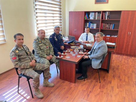 Şəhid ailələri və qazilərlə görüşlərin keçirilməsi və onların problemlərinin həll edilməsi hər birimizin borcudur. Bu tədbir davamlı olaraq keçirilməlidir! Şəhid ailələri və qazilərlə görüşlərin keçirilməsi və onların problemlərinin həll edilməsi hər birimizin borcudur. Bu tədbir davamlı olaraq keçirilməlidir!