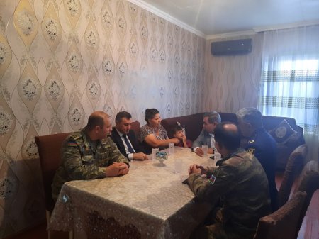 Yevlaxda Şəhid ailələri ziyarət olundu. 
