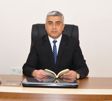 Yazıçı-şair, hərbi ekspert, Natiq Əlisoya yeni vəzifə verildi. Yazıçı-şair, hərbi ekspert, Natiq Əlisoya yeni vəzifə verildi.
