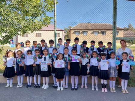 Yevlax şəhər Səməd Vurğun adına 5 nömrəli tam orta məktəbin nümunəvi sinfi. -MARAQLI RƏQS