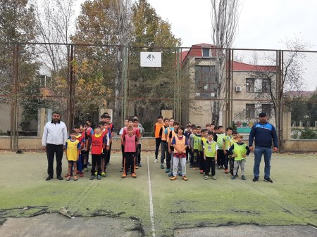 Yevlax rayon Uşaq Gənclər İdman Şahmat Məktəbində "8 Noyabr Zəfər Günü"nə həsr olunmuş şahmat və futbol birinciliyi keçirilib. Yevlax rayon Uşaq Gənclər İdman Şahmat Məktəbində "8 Noyabr Zəfər Günü"nə həsr olunmuş şahmat və futbol birinciliyi keçirilib.
