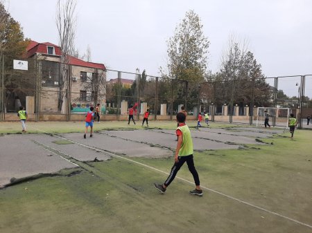 Yevlax rayon Uşaq Gənclər İdman Şahmat Məktəbində "8 Noyabr Zəfər Günü"nə həsr olunmuş şahmat və futbol birinciliyi keçirilib. Yevlax rayon Uşaq Gənclər İdman Şahmat Məktəbində "8 Noyabr Zəfər Günü"nə həsr olunmuş şahmat və futbol birinciliyi keçirilib.