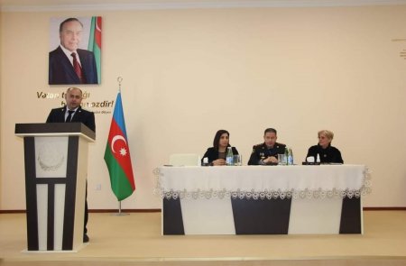 SON XƏBƏR: Yevlaxda narkomaniyaya qarşı növbəti maarifləndirmə tədbiri keçirilib.