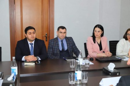 Mərkəzi Aran Regional Təhsil İdarəsi media nümayəndələri ilə geniş tərkibdə konfrans keçirib.