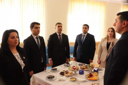 Mərkəzi Aran Regional Təhsil İdarəsinin müdiri Elçin Kərimov Şəhid ailələri ilə görüşüb.