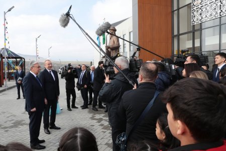 Azərbaycan və Qazaxıstan prezidentləri Füzulidə Kurmanqazı adına Uşaq Yaradıcılıq Mərkəzinin açılış mərasimində iştirak ediblər Azərbaycan və Qazaxıstan prezidentləri Füzulidə Kurmanqazı adına Uşaq Yaradıcılıq Mərkəzinin açılış mərasimində iştirak ediblər