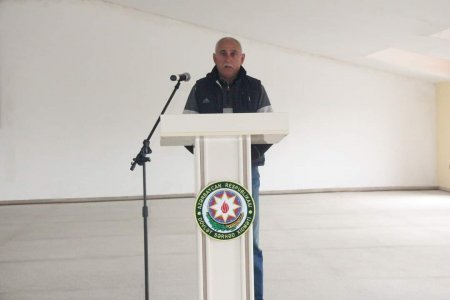 Yevlax Şəhər İcra Hakimiyyətinin Başçısı Novruz bayramı münasibətilə hərbiçilərlə görüşüb.