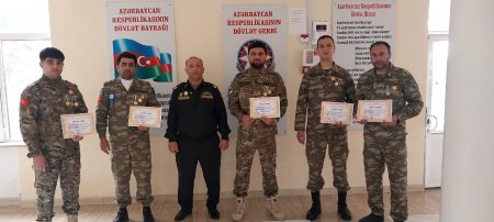 Yevlax şəhər Səməd Vurğun adına 5 saylı tam orta məktəbdə qazilərlə görüş keçirilib Yevlax şəhər Səməd Vurğun adına 5 saylı tam orta məktəbdə qazilərlə görüş keçirilib