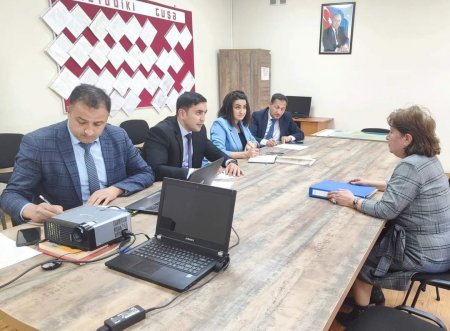 Təhsil müəssisələrində dərnək rəhbərlərinin hesabatlarının dinlənilməsinə başlanılıb. Təhsil müəssisələrində dərnək rəhbərlərinin hesabatlarının dinlənilməsinə başlanılıb.
