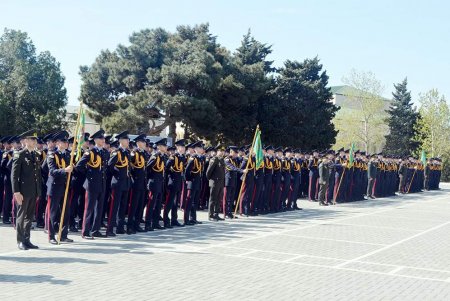 Cəmşid Naxçıvanski adına Hərbi Liseyin yaranmasının 53-cü ildönümünə həsr olunmuş təntənəli mərasim keçirilib.