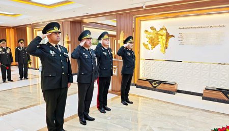 Cəmşid Naxçıvanski adına Hərbi Liseyin yaranmasının 53-cü ildönümünə həsr olunmuş təntənəli mərasim keçirilib.