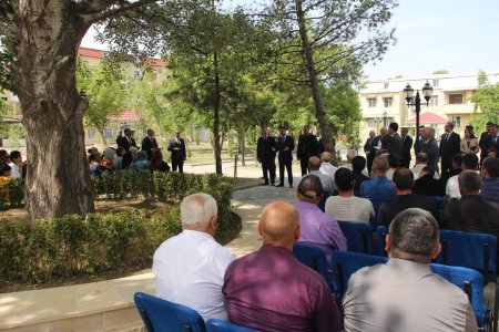 Şəhər İcra Hakimiyyətinin başçısı qəbul zamanı nələrdən danışıb? Səhifələrin izlənmə və bəyənilmə göstəriciləri yüksək olmalıdır... Şəhər İcra Hakimiyyətinin başçısı qəbul zamanı nələrdən danışıb? Səhifələrin izlənmə və bəyənilmə göstəriciləri yüksək olmalıdır...