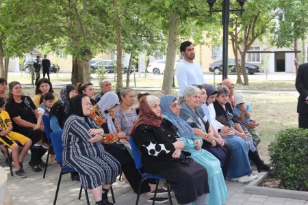 Şəhər İcra Hakimiyyətinin başçısı qəbul zamanı nələrdən danışıb? Səhifələrin izlənmə və bəyənilmə göstəriciləri yüksək olmalıdır... Şəhər İcra Hakimiyyətinin başçısı qəbul zamanı nələrdən danışıb? Səhifələrin izlənmə və bəyənilmə göstəriciləri yüksək olmalıdır...