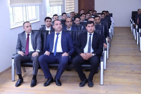 Təhsil İdarəsinin müdiri Ucar və Zərdabda müəllimlərlə görüşüb