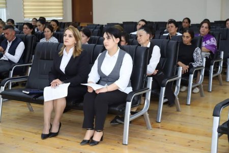 Təhsil İdarəsinin müdiri Ucar və Zərdabda müəllimlərlə görüşüb