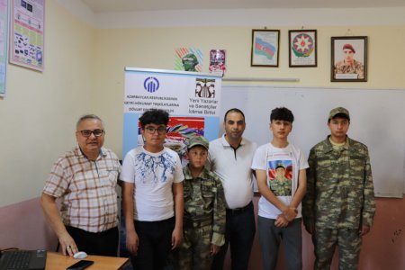 SON DƏQİQƏ VCA-QHT YYSİB e-Zəfərnamə layihəsinin ikinci tədbirini Binədə keçirdi: yeni nəslin qəhrəmannamələri SON DƏQİQƏ VCA-QHT YYSİB e-Zəfərnamə layihəsinin ikinci tədbirini Binədə keçirdi: yeni nəslin qəhrəmannamələri