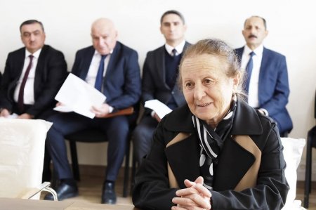 Növbəti qəbulda səhiyyə ilə bağlı suallar müzakirə edildi