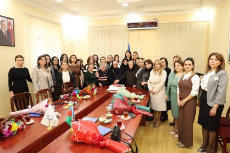 YAP Yevlax rayon təşkilatının 2025-ci il üçün Tədbirlər Planına uyğun olaraq "8 Mart-Beynəlxalq Qadınlar Günü” münasibəti ilə" "Azərbaycan qadını yüksək mənəvi keyfiyyətlərin daşıyıcısıdır” mövzusunda tədbir keçirilib YAP Yevlax rayon təşkilatının 2025-ci il üçün Tədbirlər Planına uyğun olaraq "8 Mart-Beynəlxalq Qadınlar Günü” münasibəti ilə" "Azərbaycan qadını yüksək mənəvi keyfiyyətlərin daşıyıcısıdır” mövzusunda tədbir keçirilib