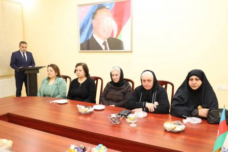 YAP Yevlax rayon təşkilatının 2025-ci il üçün Tədbirlər Planına uyğun olaraq "8 Mart-Beynəlxalq Qadınlar Günü” münasibəti ilə" "Azərbaycan qadını yüksək mənəvi keyfiyyətlərin daşıyıcısıdır” mövzusunda tədbir keçirilib YAP Yevlax rayon təşkilatının 2025-ci il üçün Tədbirlər Planına uyğun olaraq "8 Mart-Beynəlxalq Qadınlar Günü” münasibəti ilə" "Azərbaycan qadını yüksək mənəvi keyfiyyətlərin daşıyıcısıdır” mövzusunda tədbir keçirilib