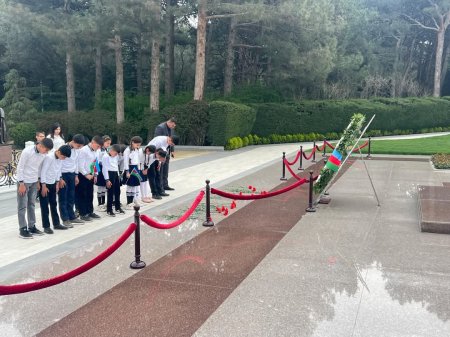 Ağdaş məktəbliləri tarix və coğrafiya fənn aylığı çərçivəsində Bakı şəhərinə ekskursiya ediblər