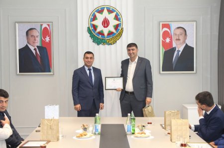 Yevlaxda milli mətbuatımızın yaranmasının 150 illiyi ilə bağlı tədbir keçirilib. -FOTOLAR