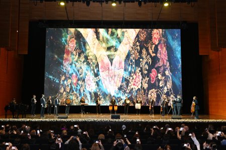 Leyla Əliyeva Sümeyye Erdoğan Bayraktarla bir arada - Fotolar Leyla Əliyeva Sümeyye Erdoğan Bayraktarla bir arada - Fotolar