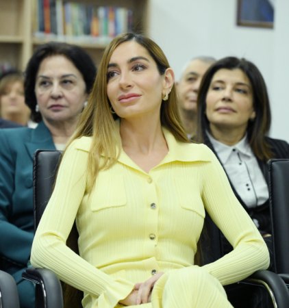 Prezident ailəsi “Azərbaycan dili” platformasının təqdimat mərasimində - Fotolar
