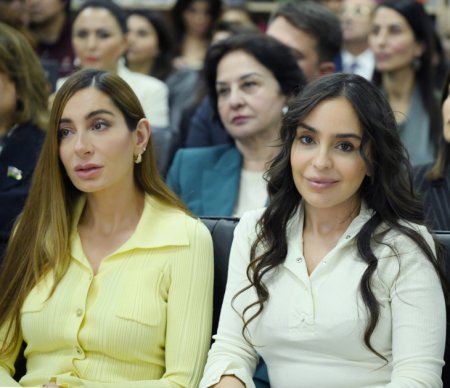 Prezident ailəsi “Azərbaycan dili” platformasının təqdimat mərasimində - Fotolar