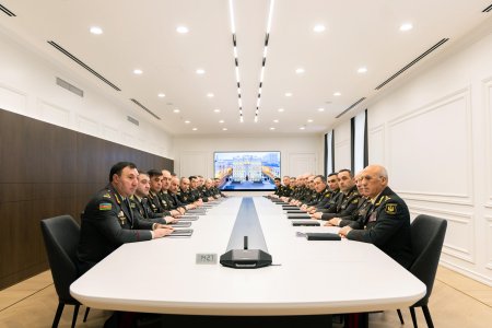 DİN-də Daxili Qoşunların 2025-ci ildə fəaliyyətinə dair müşavirə keçirilib