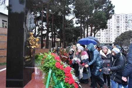 Abşeronda 20 Yanvar faciəsi qurbanları anıldı - Fotolar