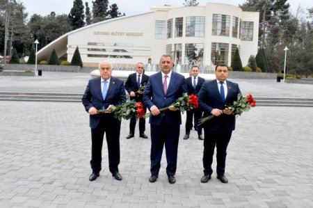 Naftalanda ötən ilin yekunları müzakirə olundu - Fotolar Naftalanda ötən ilin yekunları müzakirə olundu - Fotolar