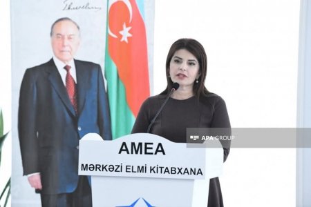 "Medianın dili elmi müzakirə müstəvisində" - Mətbuat Şurası və AMEA birgə toplantı keçirib "Medianın dili elmi müzakirə müstəvisində" - Mətbuat Şurası və AMEA birgə toplantı keçirib