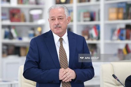 "Medianın dili elmi müzakirə müstəvisində" - Mətbuat Şurası və AMEA birgə toplantı keçirib "Medianın dili elmi müzakirə müstəvisində" - Mətbuat Şurası və AMEA birgə toplantı keçirib