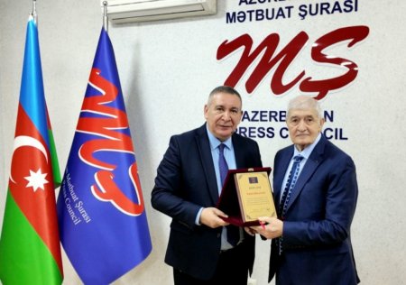 Mətbuat Şurasında Əməkdar jurnalist Rəhim Hüseynzadənin 75 illik yubileyi qeyd edilib