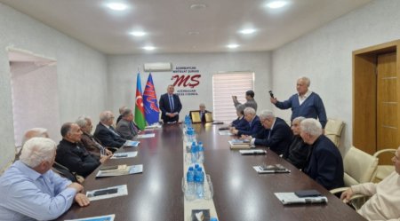 Mətbuat Şurasında Əməkdar jurnalist Rəhim Hüseynzadənin 75 illik yubileyi qeyd edilib