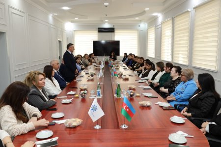 Yevlaxda 8 Mart – Beynəlxalq Qadınlar Günü münasibətilə tədbir keçirilib