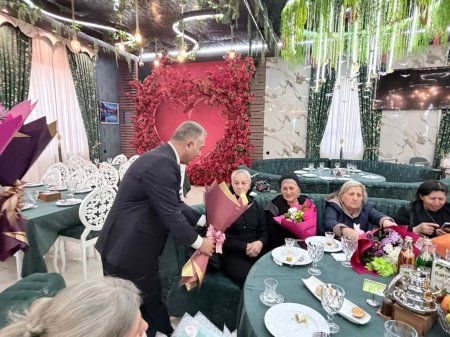 Yevlaxda 8 Mart – Beynəlxalq Qadınlar Gününə həsr olunmuş tədbir keçirilib