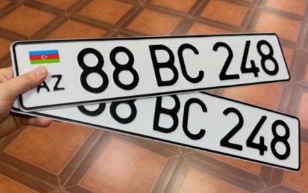 Bakıdakı maşınlara “88”lə başlayan yeni nömrələr verilir - Foto Bakıdakı maşınlara “88”lə başlayan yeni nömrələr verilir - Foto