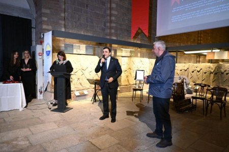 Ankarada "Anadolu öyküsü" rəsm sərgisində Azərbaycan mədəniyyətinə dair əsərlər nümayiş etdirilib