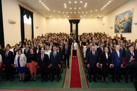 Müasir Azərbaycan dövlətinin memarı” mövzusunda konfrans keçirilib Müasir Azərbaycan dövlətinin memarı” mövzusunda konfrans keçirilib