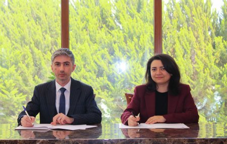 Mingəçevir Dövlət Universiteti yaşıl nəqliyyat və elektromobil infrastrukturunu genişləndirir: RiverSide Hotel ilə əməkdaşlıq haqqında Memorandum imzalanıb