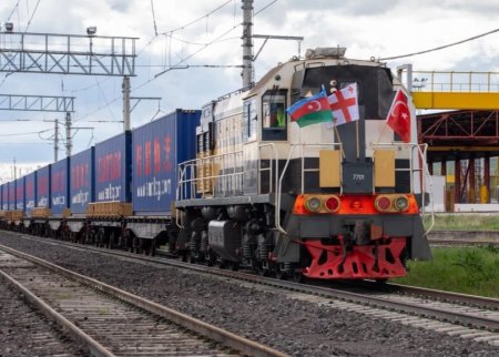 Bakı–Tbilisi–Qars dəmir yolu genişmiqyaslı modernləşdirmədən sonra yeni mərhələyə qədəm qoyur