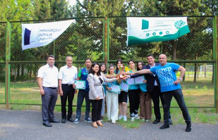 Mingəçevir Dövlət Universitetində “Ecovolley” Voleybol turniri: tələbələr, müəllimlər, tərəfdaş qurumlar və sənaye nümayəndələri sağlam rəqabət meydanında bir araya gəlib Mingəçevir Dövlət Universitetində “Ecovolley” Voleybol turniri: tələbələr, müəllimlər, tərəfdaş qurumlar və sənaye nümayəndələri sağlam rəqabət meydanında bir araya gəlib