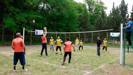 Mingəçevir Dövlət Universitetində “Ecovolley” Voleybol turniri: tələbələr, müəllimlər, tərəfdaş qurumlar və sənaye nümayəndələri sağlam rəqabət meydanında bir araya gəlib Mingəçevir Dövlət Universitetində “Ecovolley” Voleybol turniri: tələbələr, müəllimlər, tərəfdaş qurumlar və sənaye nümayəndələri sağlam rəqabət meydanında bir araya gəlib