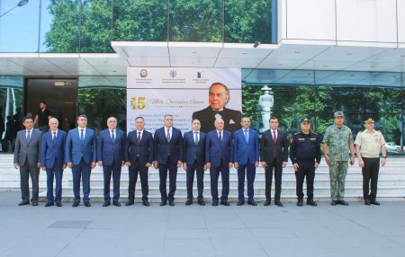 Milli Qurtuluşdan müasir zəfərlərə: Mingəçevirdə Ulu Öndər Heydər Əliyevin siyasi irsinə həsr olunan konfrans keçirilib