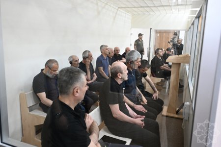 Arayik və digərlərinin apellyasiya məhkəməsi davam etdirildi - Fotolar Arayik və digərlərinin apellyasiya məhkəməsi davam etdirildi - Fotolar