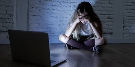 Sosial şəbəkələrdən istifadə ilə bağlı dəyişikliklər - Qadağa deyil, qorunma mexanizmi